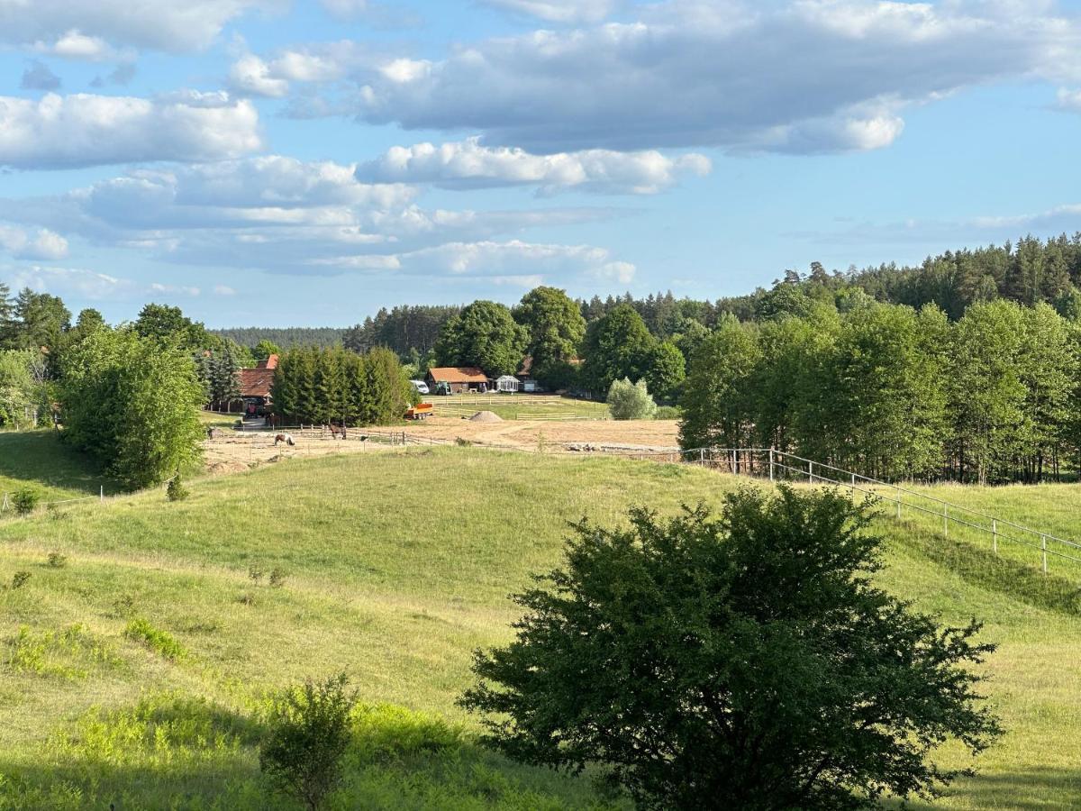 Stajnia Lipowo 45 Villa Eksteriør billede