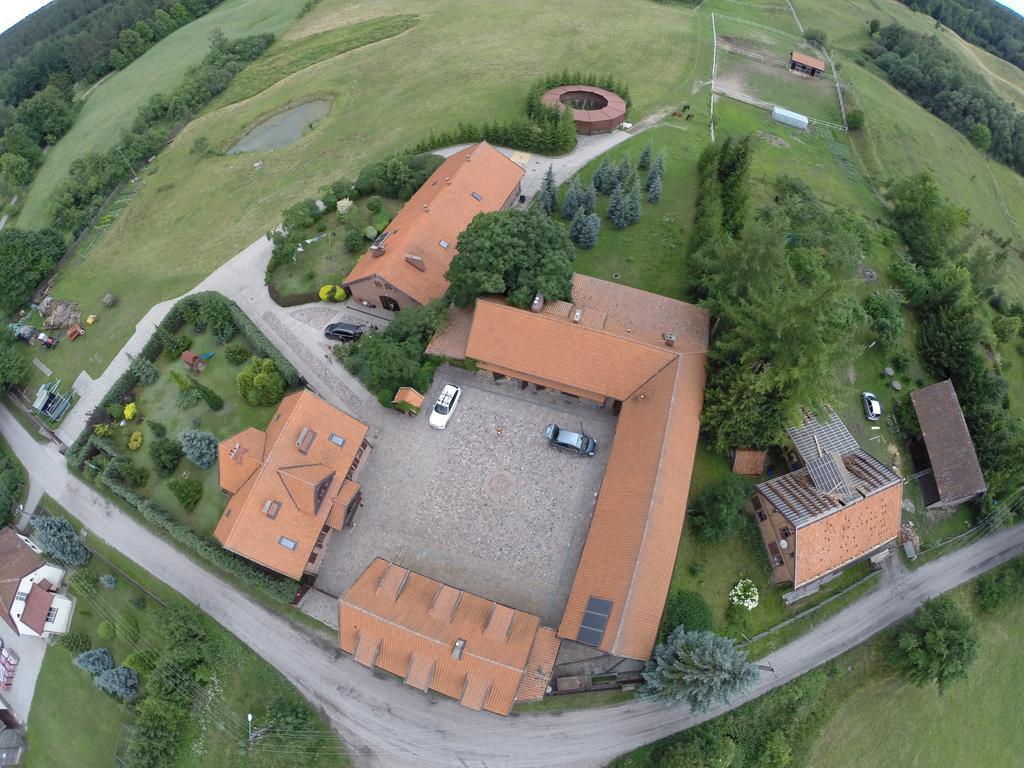 Stajnia Lipowo 45 Villa Eksteriør billede